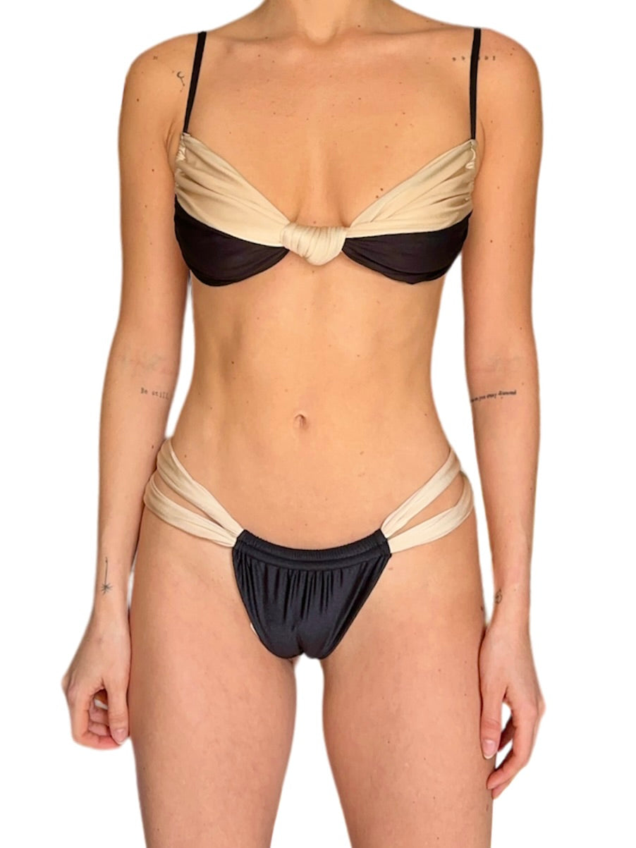 Seashell  Black-Nude Bottom